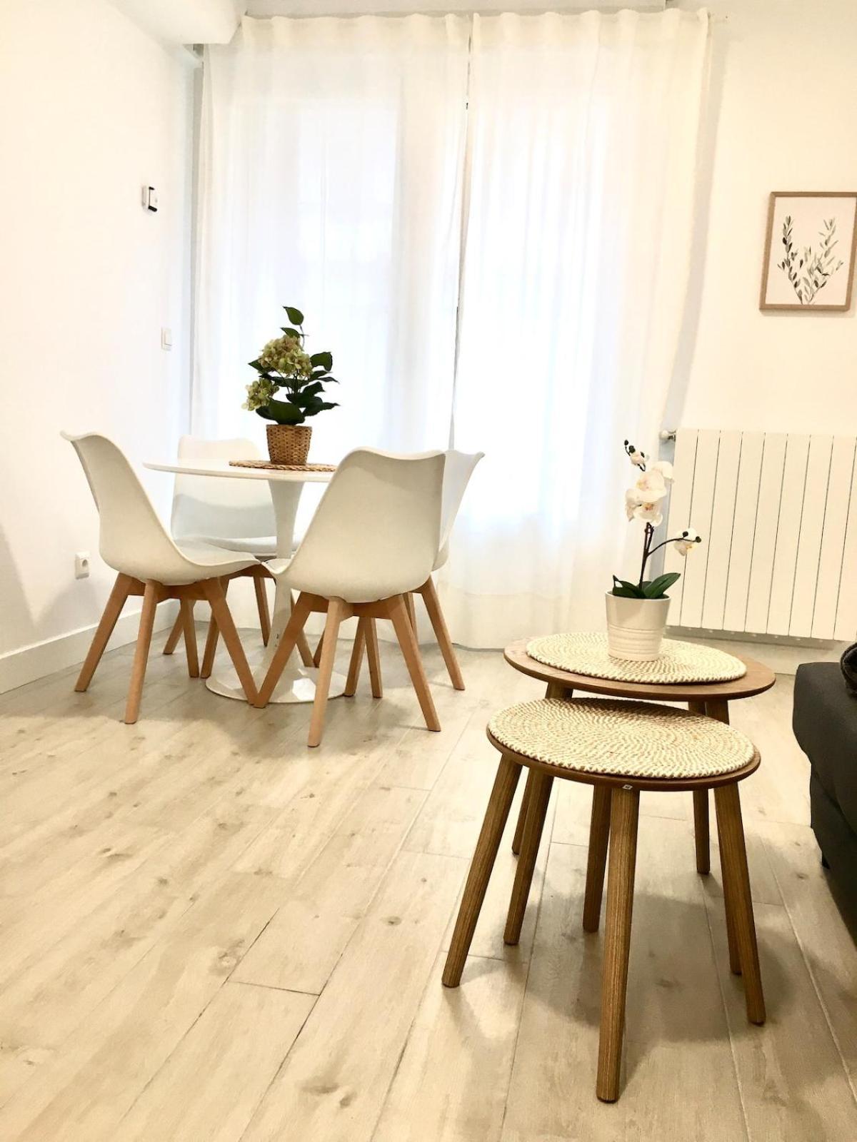 Castro Holidays - Apartamentos Centricos Con Garaje Gratis Castro Urdiales Bagian luar foto